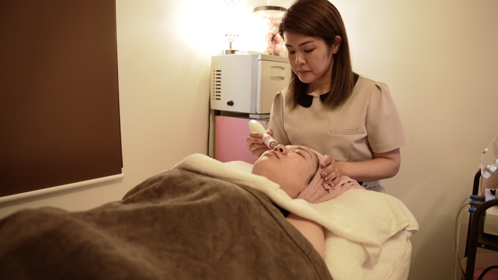 「私なんか」を「私らしく」へ。正しい知識とケアで女性を笑顔にするTotal Salon Briller代表の中下早香さん